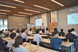 公務員研修生会社見学-5