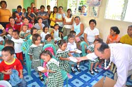 Children in Vicente Day-care center