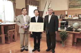 ３人での記念写真