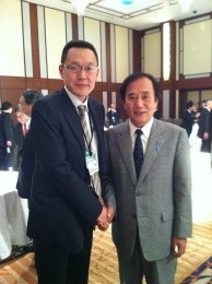 A photo shoot with Ueda prefectural governor 